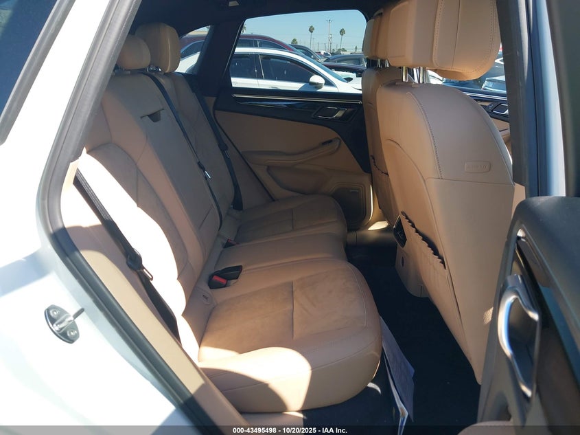 2019 Porsche Macan VIN: WP1AA2A52KLB04772 Lot: 43495498