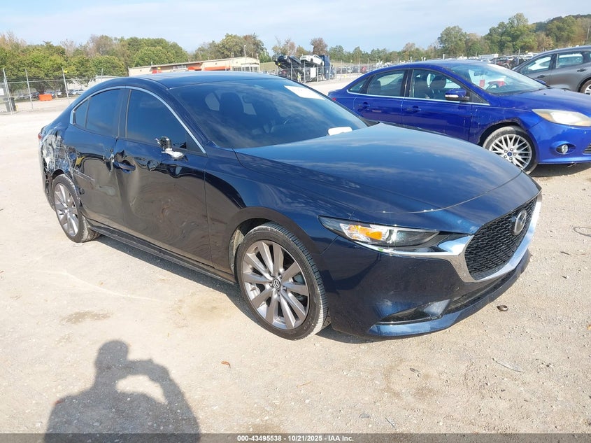 MAZDA 3 PREFERRED