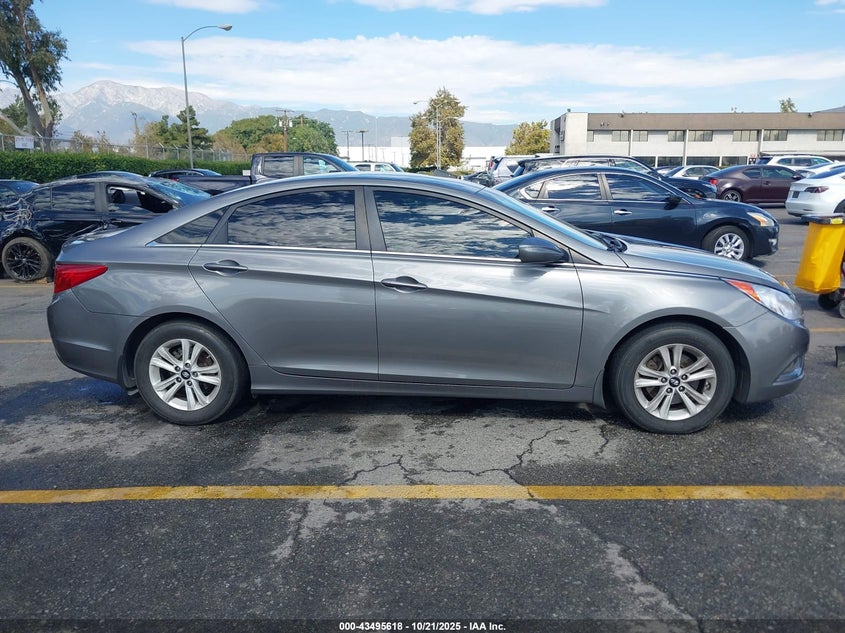 2013 HYUNDAI SONATA GLS 5NPEB4AC0DH624440