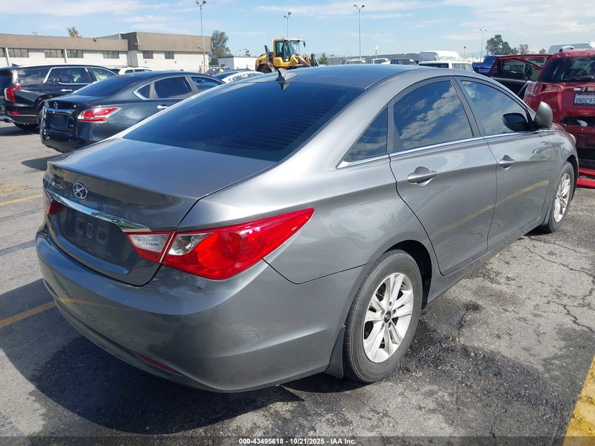 2013 HYUNDAI SONATA GLS 5NPEB4AC0DH624440