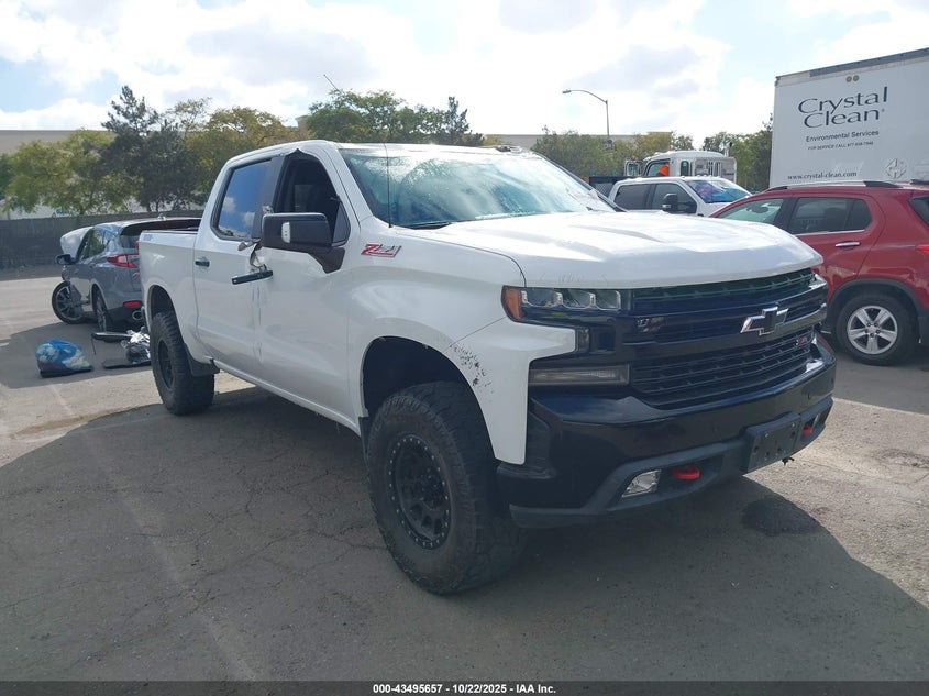 CHEVROLET SILVERADO 1500 4WD SHORT BED LT TRAIL BOSS