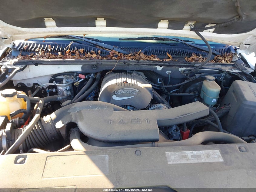 2001 Chevrolet Tahoe Lt VIN: 1GNEK13T01R222120 Lot: 43495777