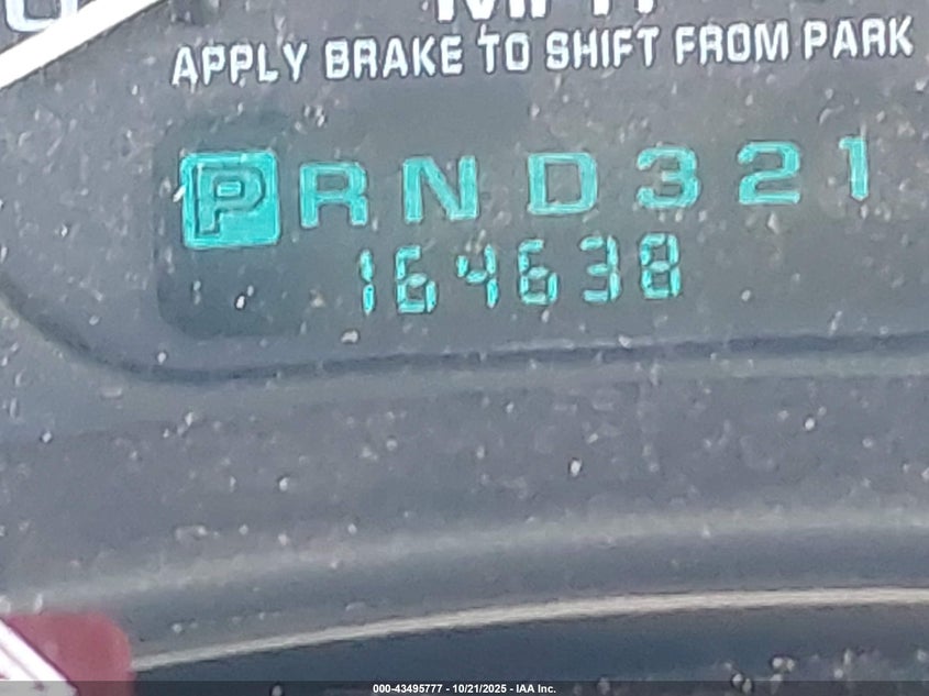 2001 Chevrolet Tahoe Lt VIN: 1GNEK13T01R222120 Lot: 43495777