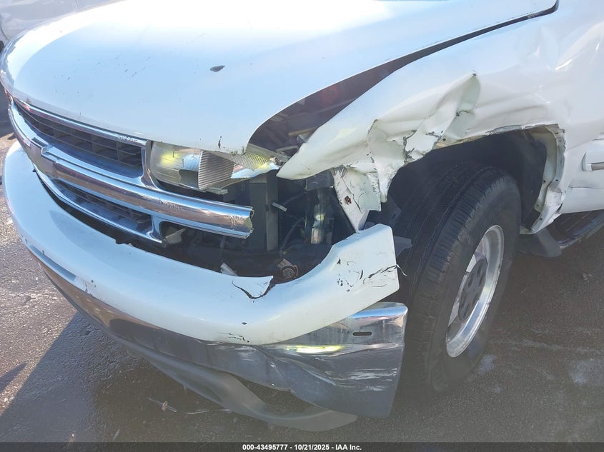 2001 Chevrolet Tahoe Lt VIN: 1GNEK13T01R222120 Lot: 43495777