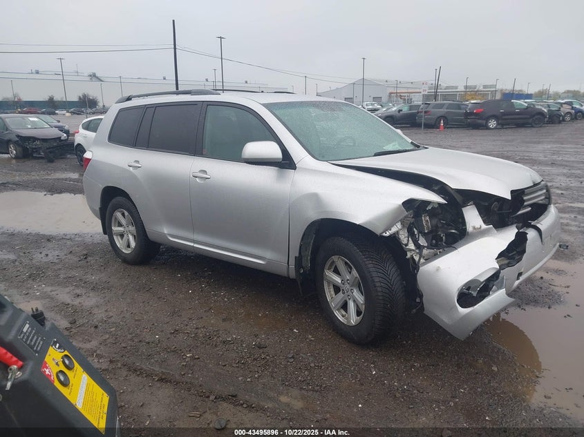 TOYOTA HIGHLANDER SE