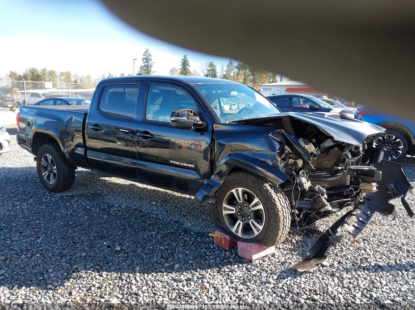 TOYOTA TACOMA TRD SPORT