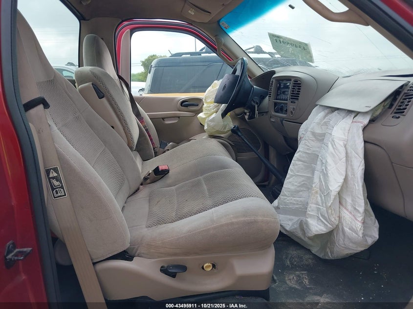 1FTZF17211NA93652 2001 FORD F-150 photo no. 5