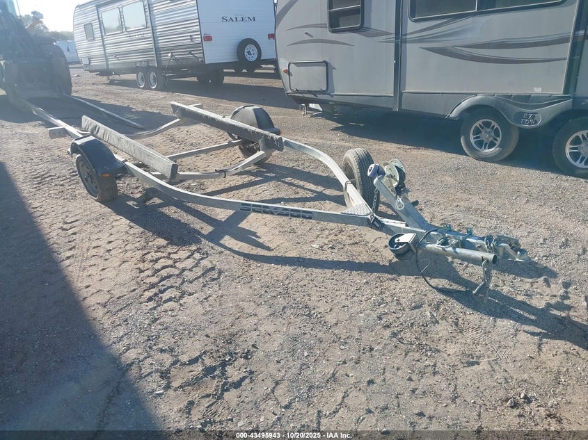 2007 KARAVAN TRAILER