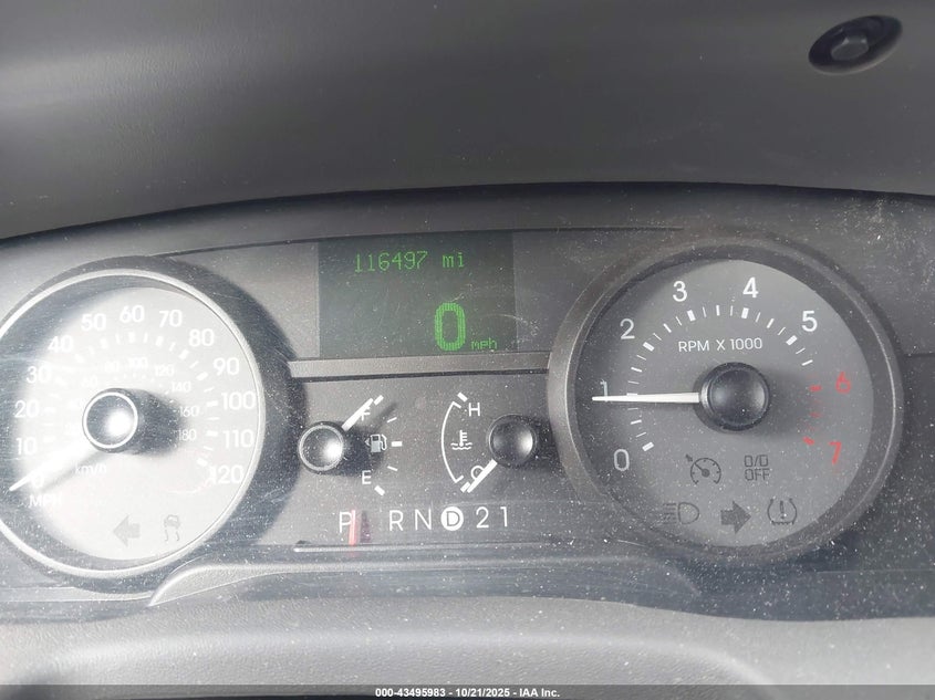 2MEFM75V38X656846 2008 MERCURY GRAND MARQUIS photo no. 7