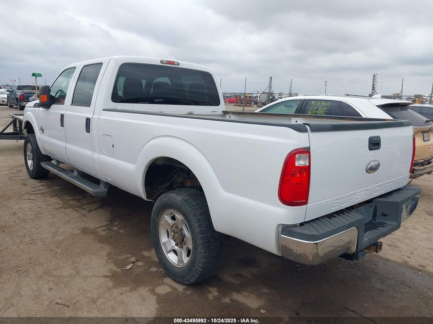 1FT8W3AT9CEB08331 2012 FORD F350 photo no. 3