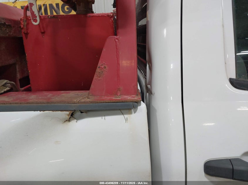 1GC4KYEY7HF233925 2017 CHEVROLET SILVERADO photo no. 12