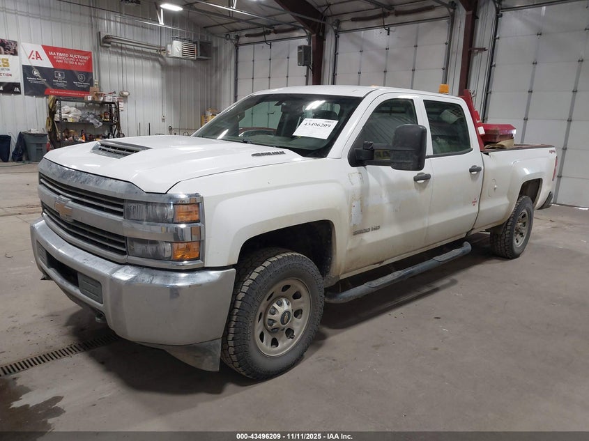 1GC4KYEY7HF233925 2017 CHEVROLET SILVERADO photo no. 2