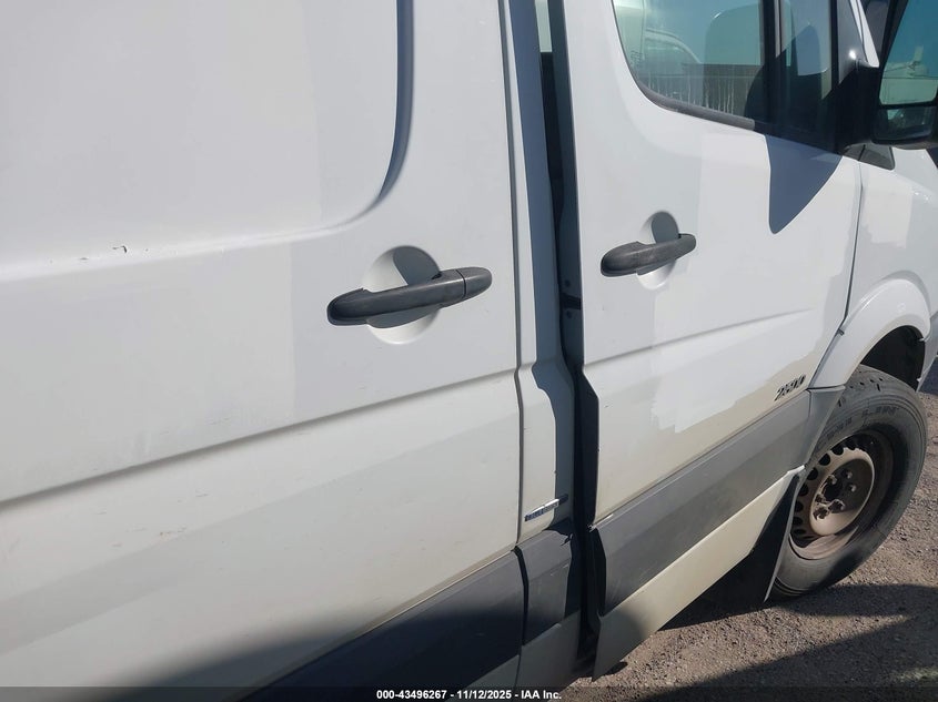 2011 Mercedes-Benz Sprinter 2500 High Roof VIN: WD3PE8CB4B5580400 Lot: 43496267