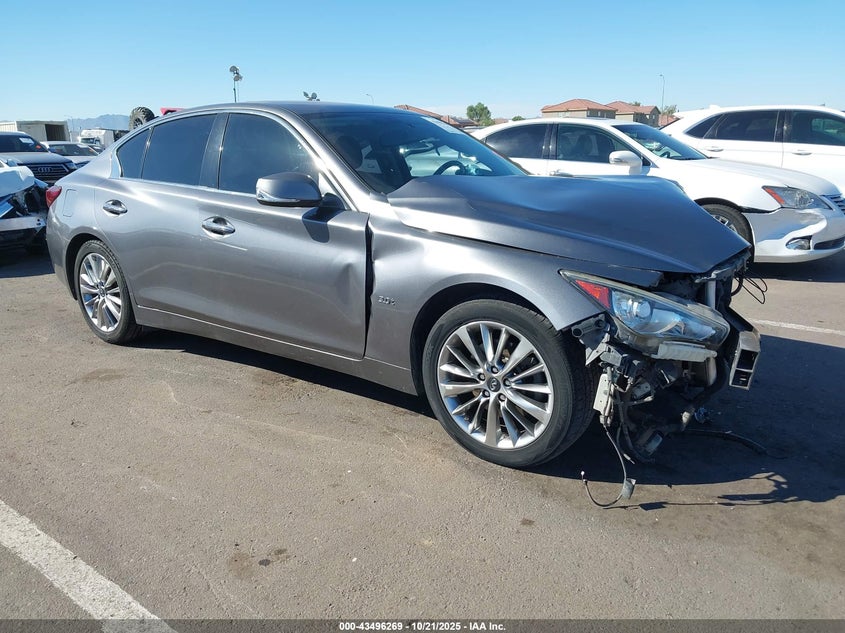 INFINITI Q50 3.0T LUXE