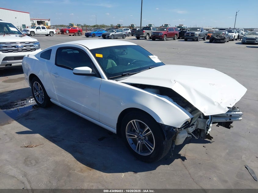 FORD MUSTANG V6 PREMIUM