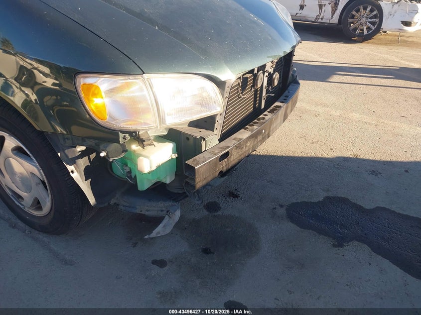 2000 Toyota Sienna Xle VIN: 4T3ZF13C9YU250376 Lot: 43496427