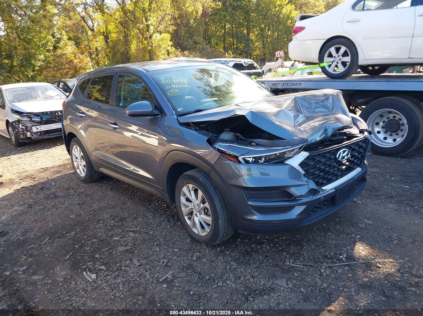 HYUNDAI TUCSON SE
