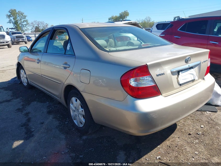 4T1BE32K42U045234 2002 TOYOTA CAMRY photo no. 3