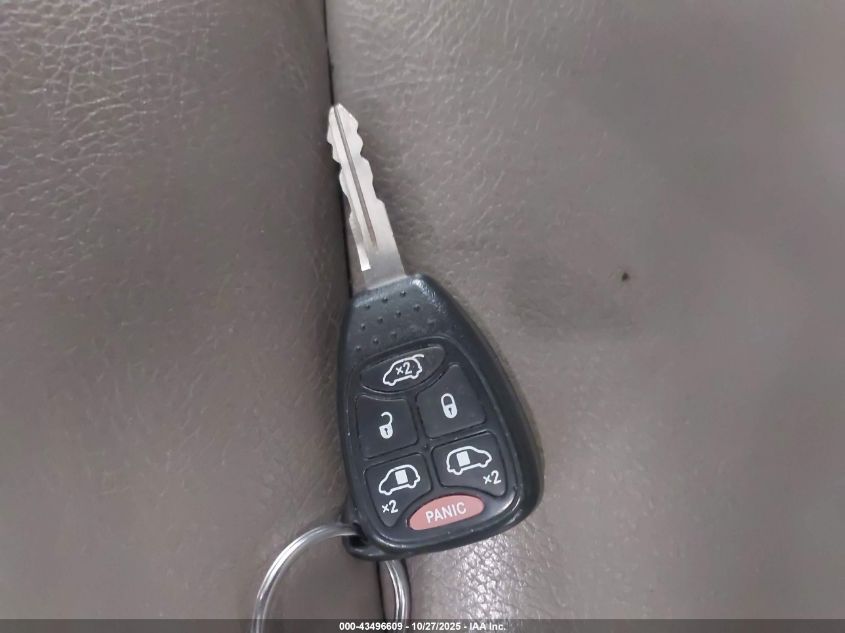 2007 Chrysler Town & Country Limited VIN: 2A8GP64L57R219319 Lot: 43496609