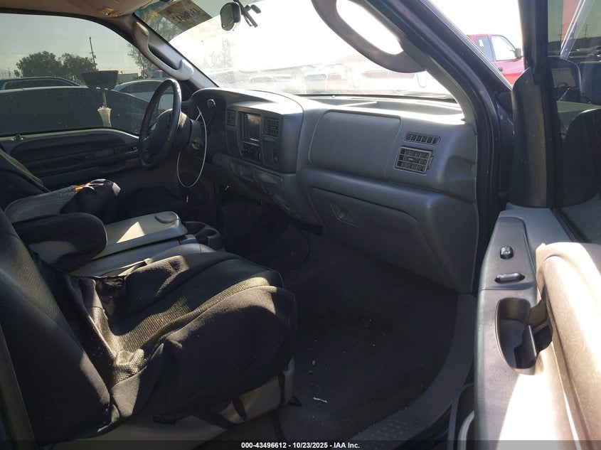 1FMNU40S73EA24950 2003 FORD EXCURSION photo no. 5