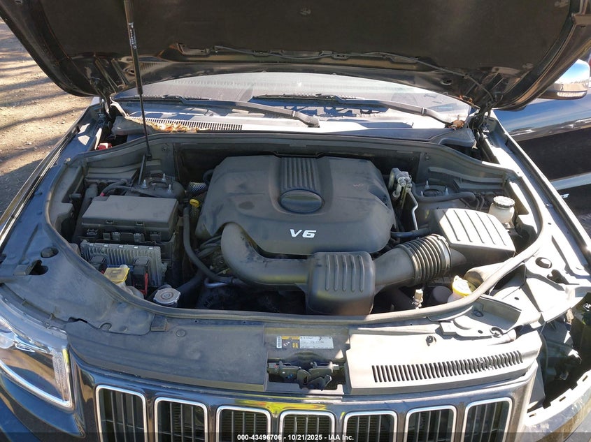 2015 JEEP GRAND CHEROKEE LIMITED 1C4RJFBG5FC712657