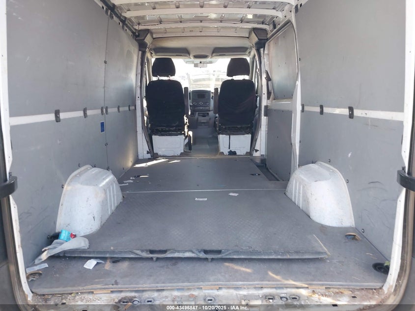 2015 MERCEDES-BENZ SPRINTER 2500 NORMAL ROOF WD3PE7CC1F5947732