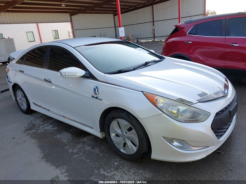 HYUNDAI SONATA HYBRID