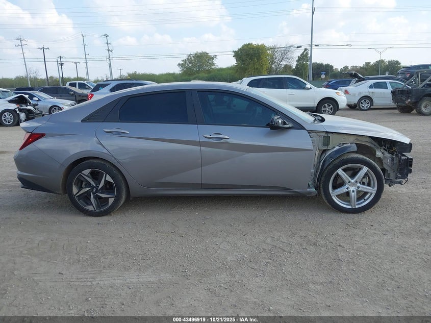 2023 HYUNDAI ELANTRA SEL KMHLS4AG7PU521290