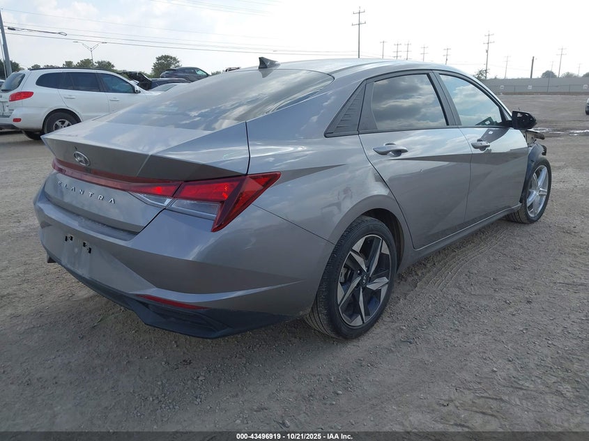 2023 HYUNDAI ELANTRA SEL KMHLS4AG7PU521290