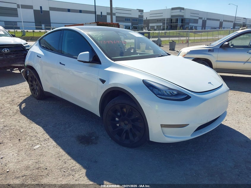 2023 TESLA MODEL Y AWD/LONG RANGE DUAL MOTOR ALL-WHEEL DRIVE - 7SAYGDEE3PA094297