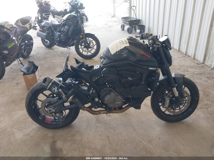 2021 Ducati Monster VIN: ZDMMAMDTXMB001164 Lot: 43496957