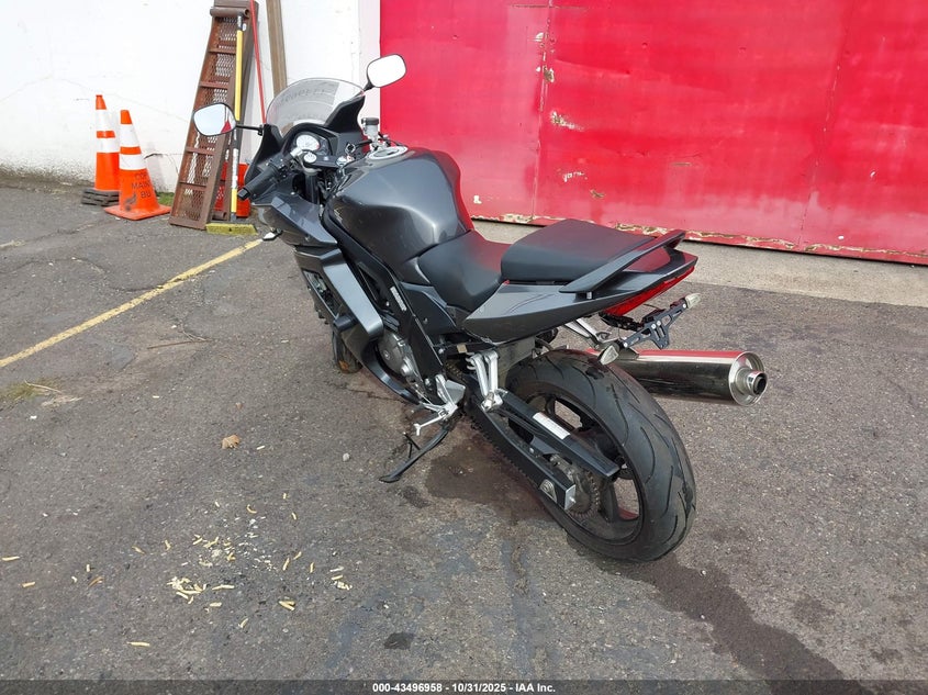 JS1VP53A482101488 2008 SUZUKI SV photo no. 3