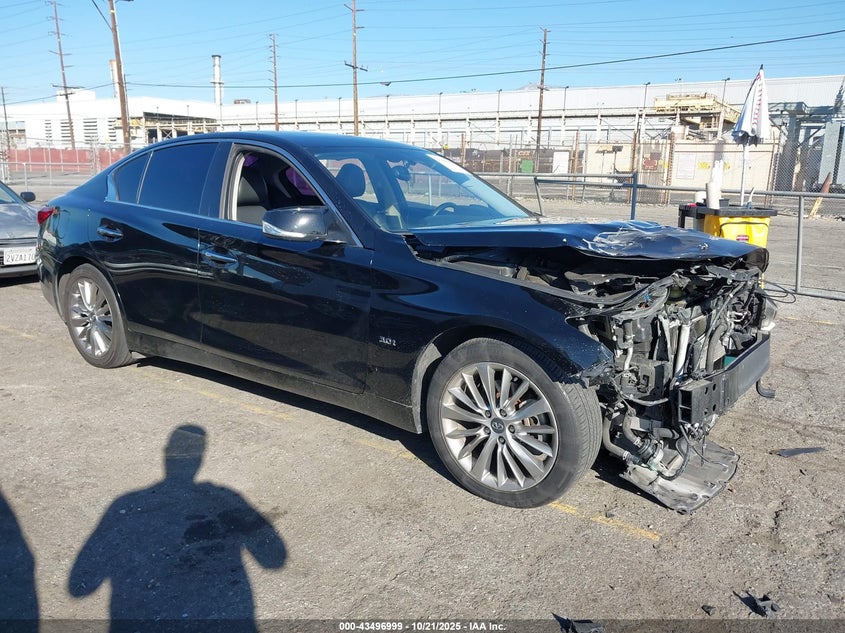 INFINITI Q50 3.0T LUXE