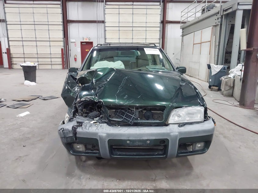 2000 Volvo V70 Xc/Xc Se VIN: YV1LZ56D7Y2720903 Lot: 43497001