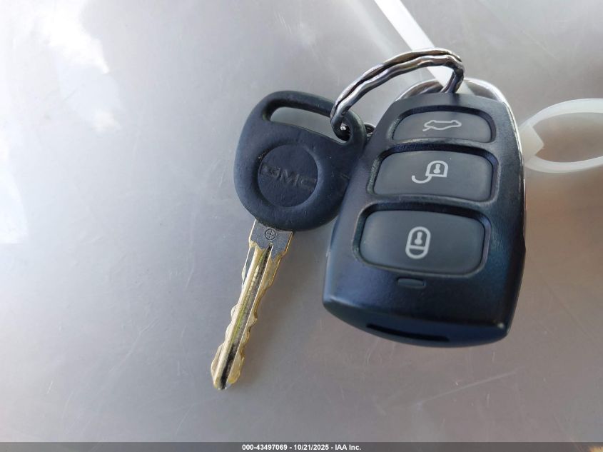 2008 GMC Sierra 1500 Work Truck VIN: 1GTEC14X38Z262208 Lot: 43497069