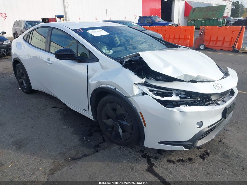 TOYOTA PRIUS LE AWD-E