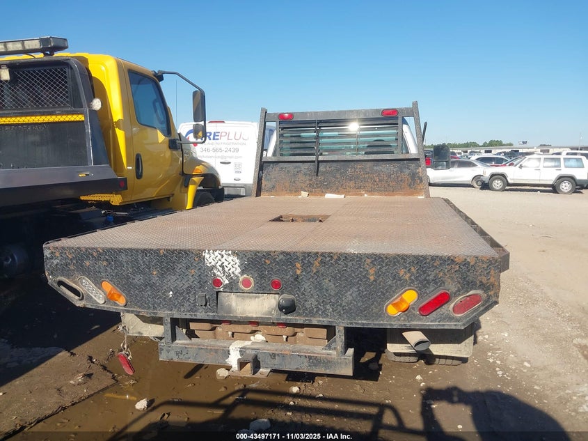 2008 Ford F-350 Chassis Xl/Xlt VIN: 1FDWF36Y88ED85664 Lot: 43497171