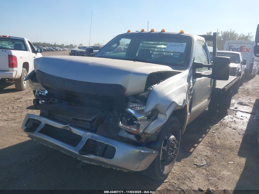 1FDWF36Y88ED85664 2008 FORD F350 photo no. 2