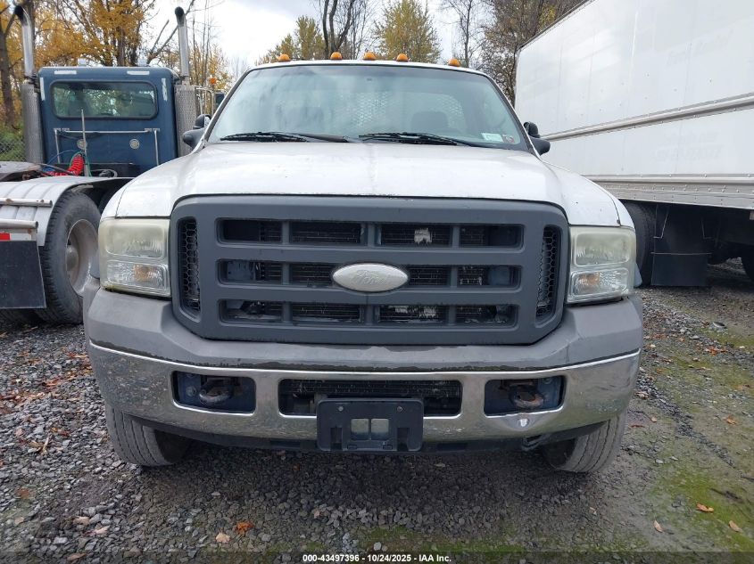 2005 Ford F-450 Xl/Xlt VIN: 1FDXF46P05EC09706 Lot: 43497396