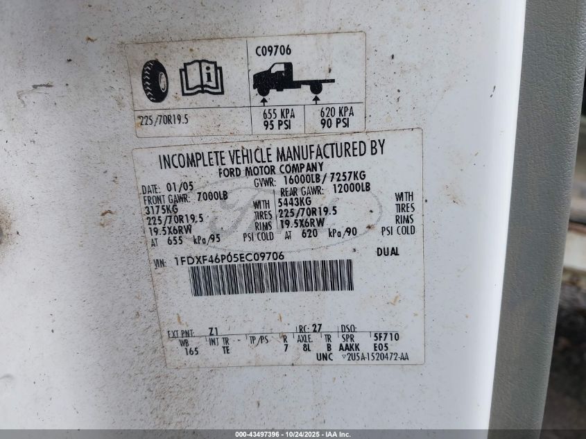 2005 Ford F-450 Xl/Xlt VIN: 1FDXF46P05EC09706 Lot: 43497396
