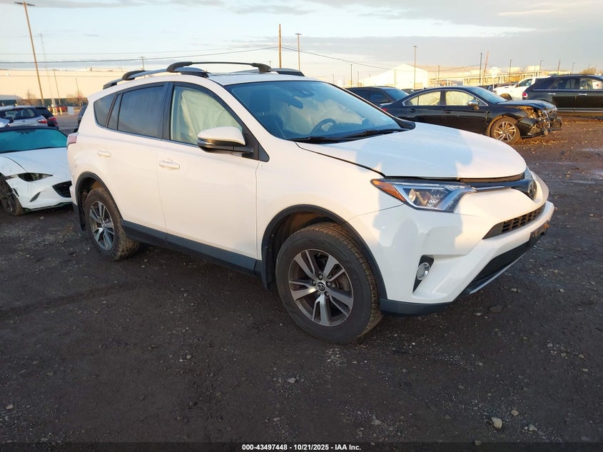 TOYOTA RAV4 XLE