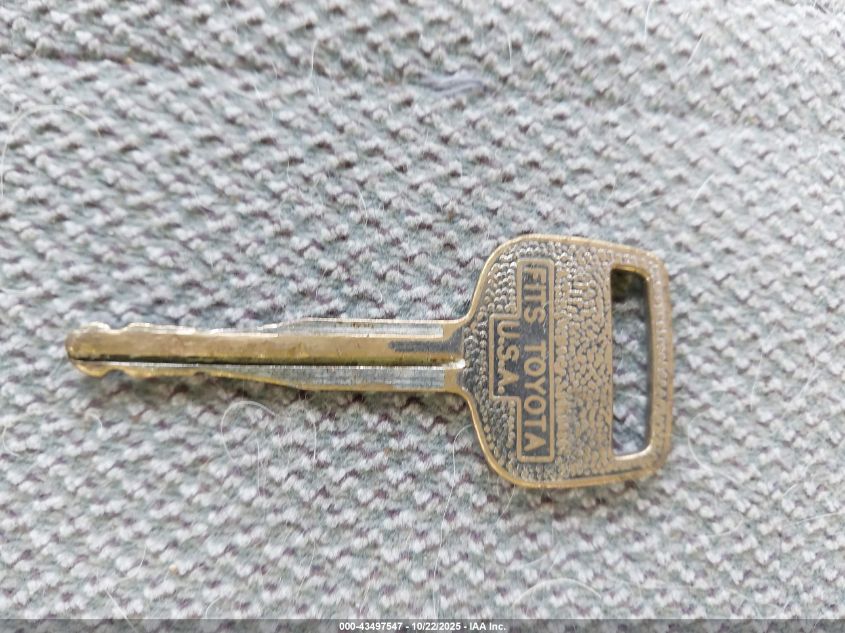 1994 Toyota Camry Le VIN: JT2SK12EXR0263202 Lot: 43497547