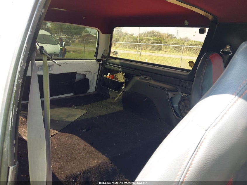 1995 Ford Bronco U100 VIN: 1FMEU15N9SLB77132 Lot: 43497559