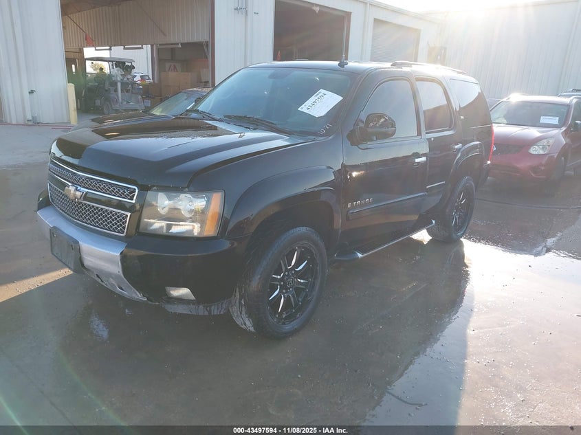 1GNFK13008R229735 2008 CHEVROLET TAHOE photo no. 2