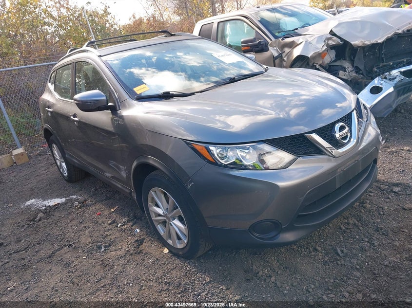 2018 NISSAN ROGUE SPORT SV - JN1BJ1CR0JW206197