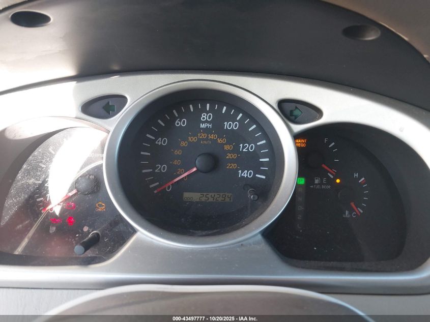 2005 Toyota Highlander VIN: JTEGD21AX50108134 Lot: 43497777