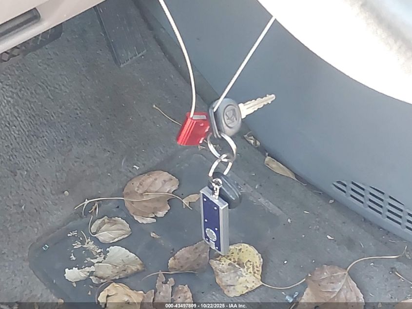 2003 Saturn Vue 4 Cyl VIN: 5GZCZ43D13S805473 Lot: 43497809