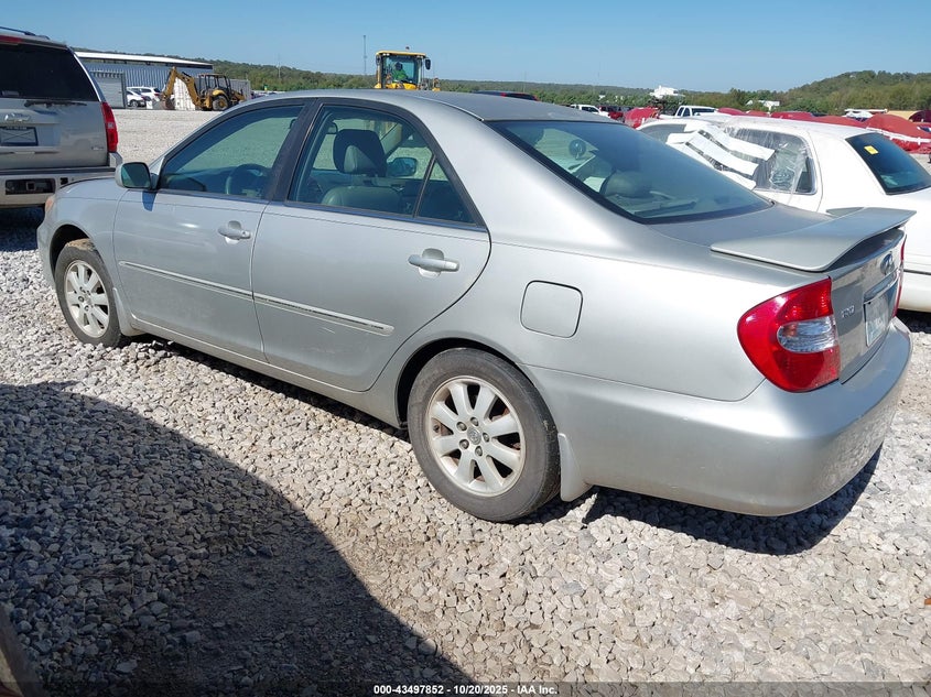 4T1BE32K54U895375 2004 TOYOTA CAMRY photo no. 3