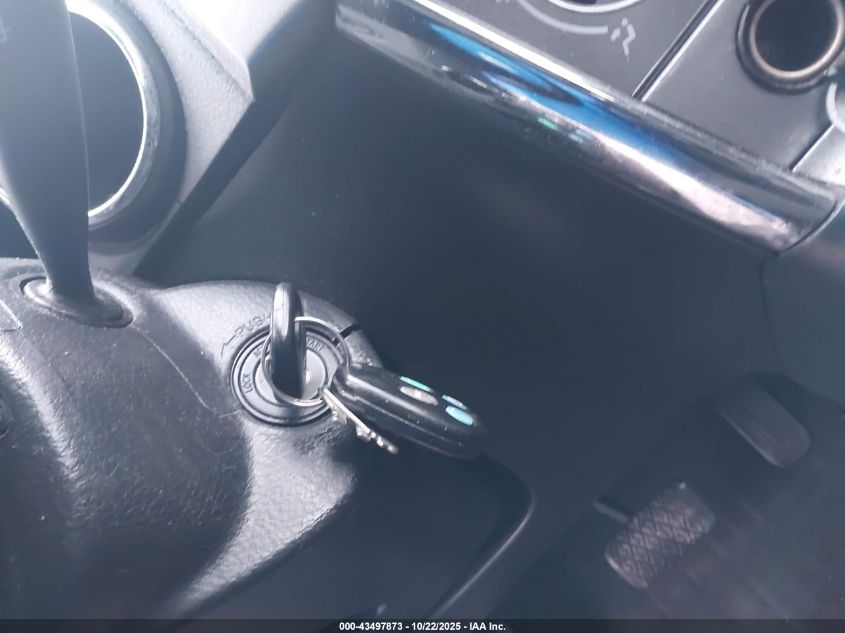 2006 Toyota Matrix VIN: 2T1LR32E96C560952 Lot: 43497873