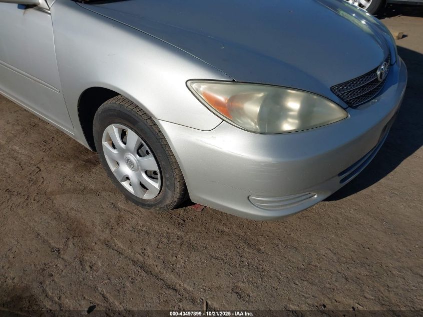2004 Toyota Camry Le VIN: 4T1BE32K64U860926 Lot: 43497899